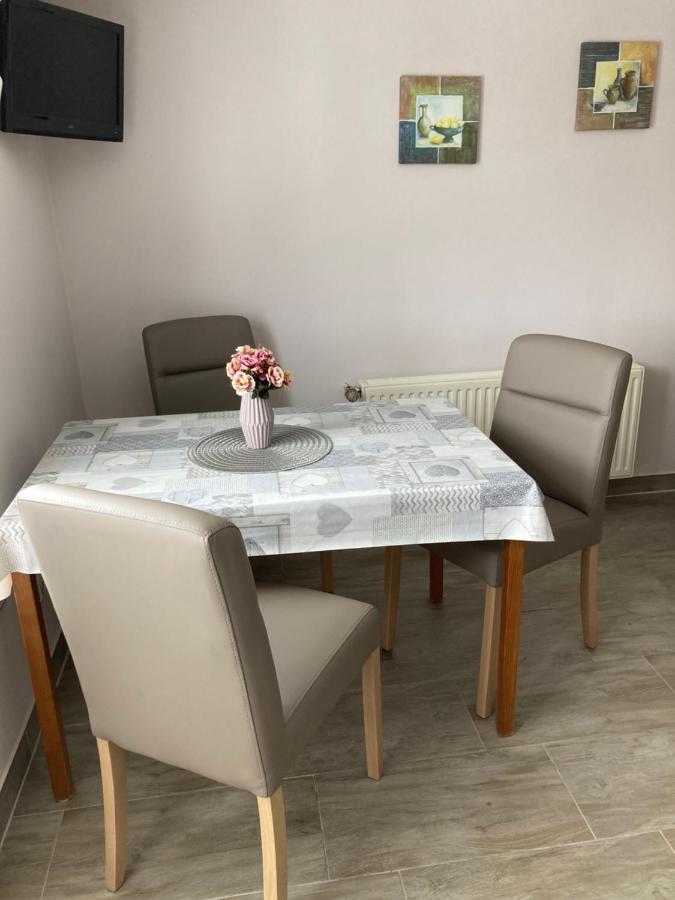 Ferienwohnung Flecken Zechlin Luaran gambar